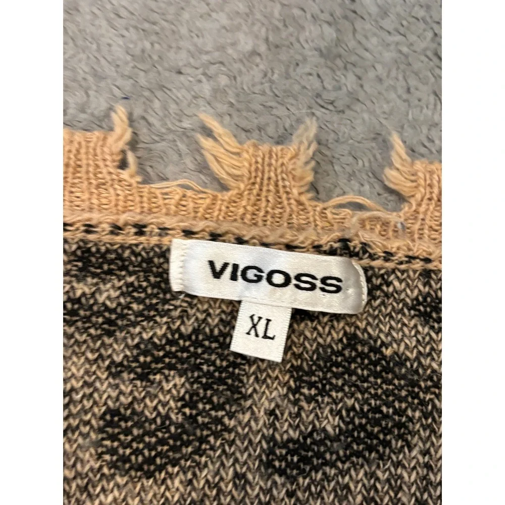 Vigoss Leopard Print Distressed V-Neck Sweater Tan Black XL Frayed Hem